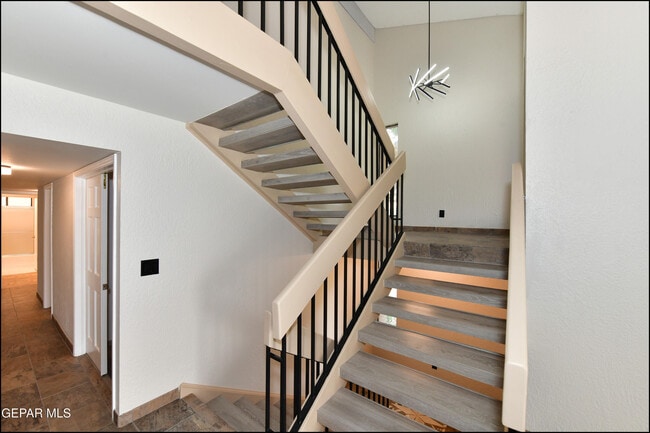 5900 Mira Hermosa Dr in El Paso, TX - Building Photo - Building Photo