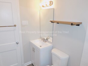 1232 Pamlico Dr in Greensboro, NC - Building Photo - Building Photo