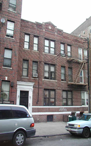 833 43rd St in Brooklyn, NY - Building Photo