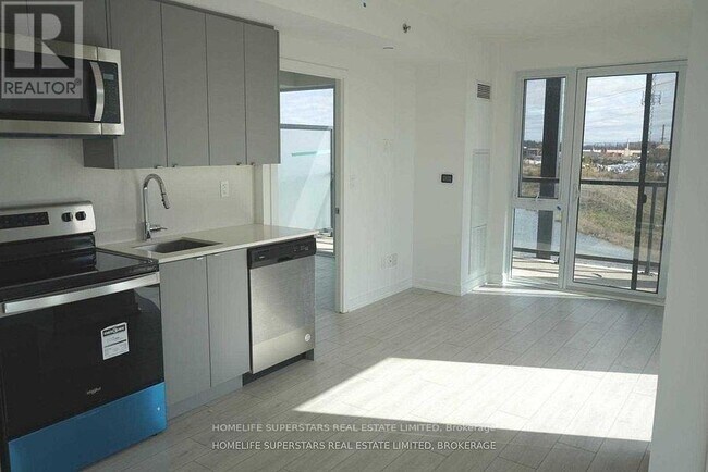 4880 Valera Rd in Burlington, ON - Building Photo - Building Photo