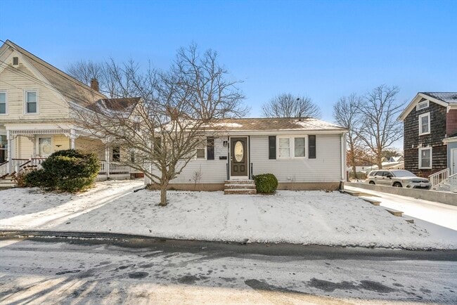 28 Frost Ave in Brockton, MA - Building Photo - Building Photo