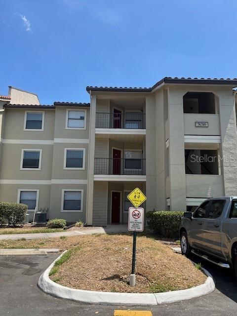 property at 3016 Parkway Blvd