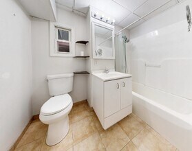 16 Bremen St, Unit 2 in Boston, MA - Building Photo - Building Photo