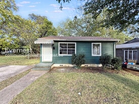 1301 19th Pl SW in Birmingham, AL - Building Photo