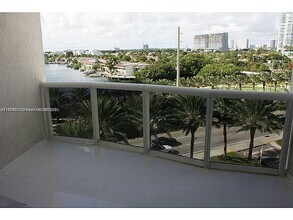 16001 Collins Ave, Unit # 406 in Sunny Isles Beach, FL - Building Photo - Building Photo