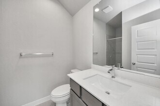 12022 Maple Oak Dr in Houston, TX - Building Photo - Building Photo