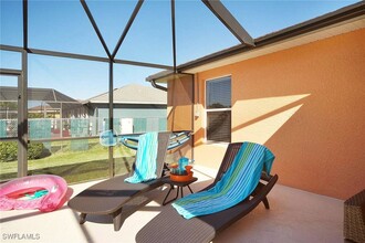 1916 NW 13th Pl in Cape Coral, FL - Building Photo - Building Photo