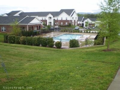 Plymouth Ridge Apartments in Johnson City, TN - Building Photo