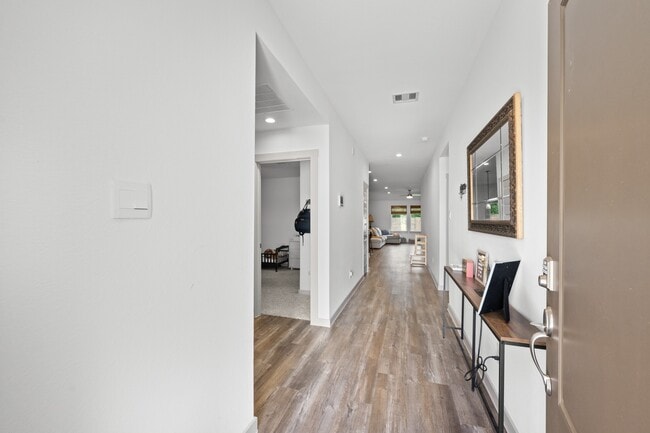 1054 Great Barracuda Ln