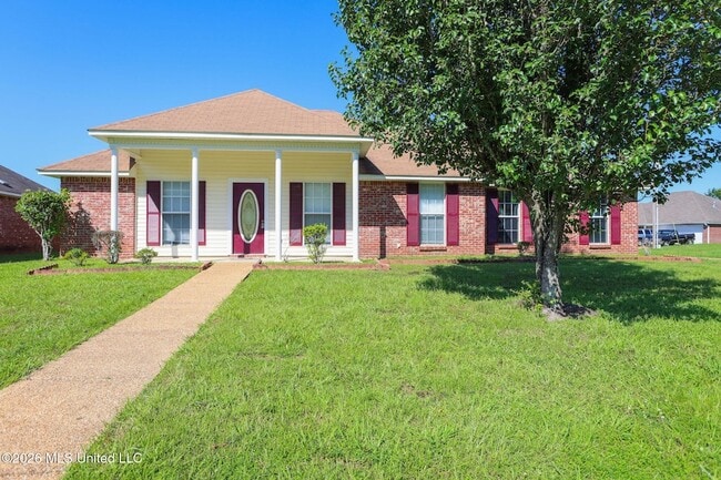 1123 Bullrun Dr in Jackson, MS - Foto de edificio - Building Photo