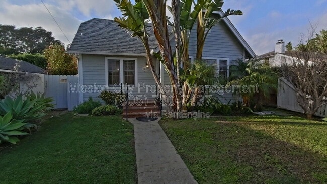 328 W Pedregosa St in Santa Barbara, CA - Building Photo - Building Photo