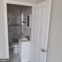 566 Sentner St photo'