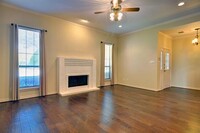 5504 Ledgestone Dr in Fort Worth, TX - Building Photo - Building Photo