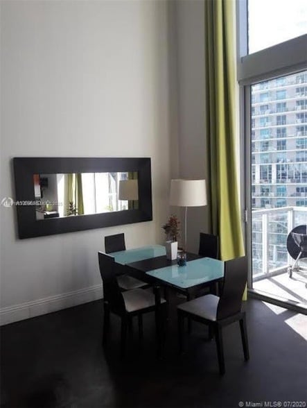 1050 Brickell Ave, Unit 1006 in Miami, FL - Building Photo - Building Photo