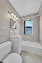215 C Street Apartments in Washington, DC - Building Photo - Building Photo