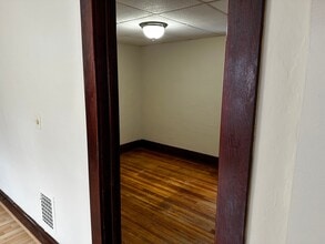 23 Indian Orchard Pl, Unit Lower in Buffalo, NY - Building Photo - Building Photo