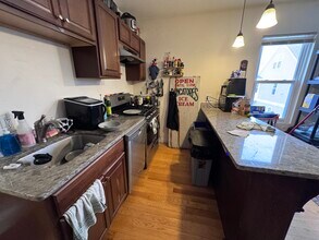 21-23 Weitz St. Unit 2, Unit 2 in Boston, MA - Building Photo - Building Photo