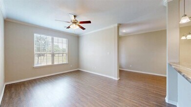 2023 Harvey Mitchell Pkwy S, Unit #2 in College Station, TX - Building Photo - Building Photo