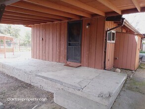 308 Burnham Rd in Oak View, CA - Building Photo - Building Photo