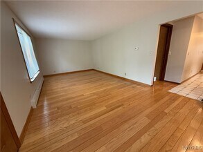 437 Springville Ave in Buffalo, NY - Building Photo - Building Photo