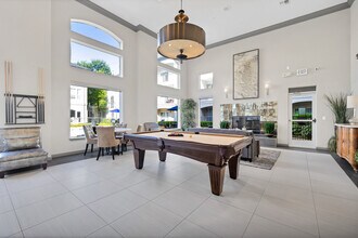 Hadley Midtown in Houston, TX - Building Photo - Interior Photo