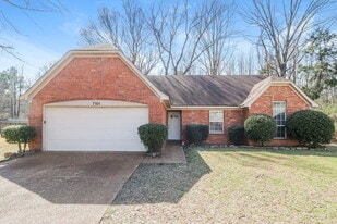 7101 Market Square Dr in Memphis, TN - Building Photo