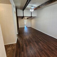 1510 Cherrycrest Ln in Dallas, TX - Building Photo - Building Photo