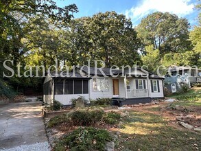 1752 Wenlock St NW in Atlanta, GA - Foto de edificio - Building Photo