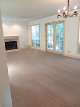 40 Palm Ave in Millbrae, CA - Foto de edificio - Building Photo