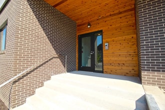 662 E 63rd St-Unit -1B in Kansas City, MO - Building Photo - Building Photo