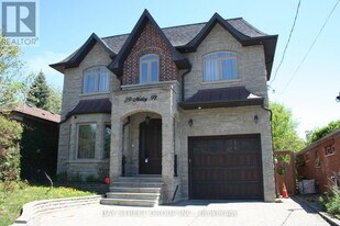 29 Notley Pl in Toronto, ON - Building Photo