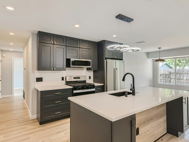 property at 10608 Barnhill Dr