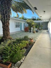 3240 NE 16th St, Unit 1 in Pompano Beach, FL - Building Photo - Building Photo