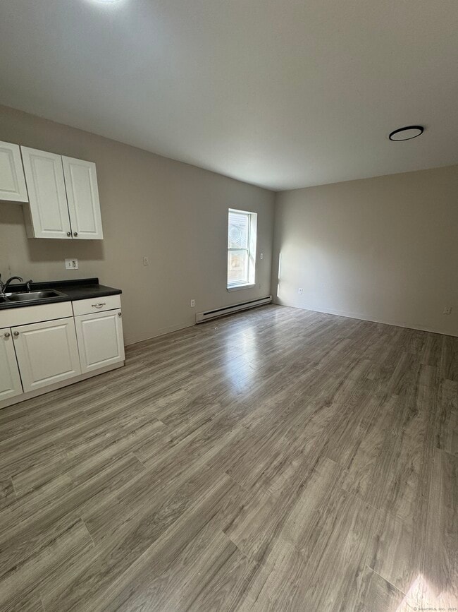 property at 50 Hunters Ave