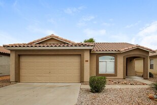 7120 W Whyman Ave in Phoenix, AZ - Building Photo