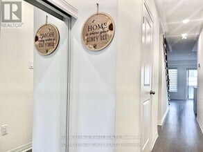 25 King George Way in Bowmanville, ON - Building Photo - Building Photo