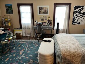 195 College Ave, Unit 2 in Somerville, MA - Building Photo - Building Photo