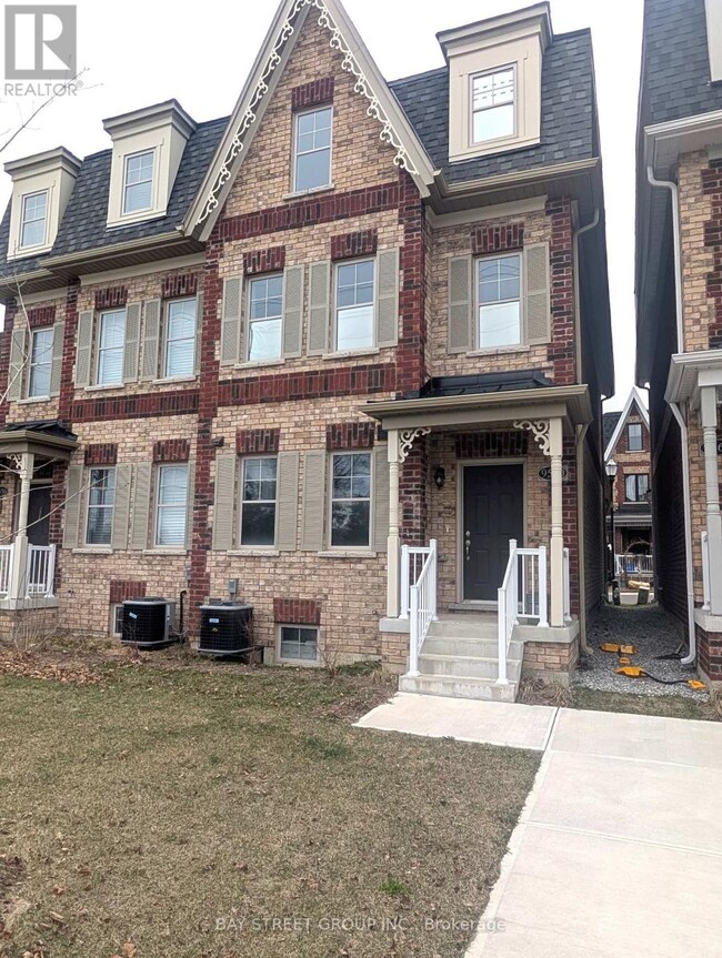 9560 Keele St in Vaughan, ON - Building Photo - Building Photo