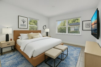 705 NW 14th Terrace in Fort Lauderdale, FL - Building Photo - Building Photo