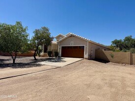 38719 N 7th St in Phoenix, AZ - Building Photo