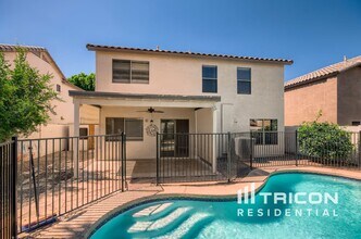 9338 E Olla Ave in Mesa, AZ - Building Photo - Building Photo