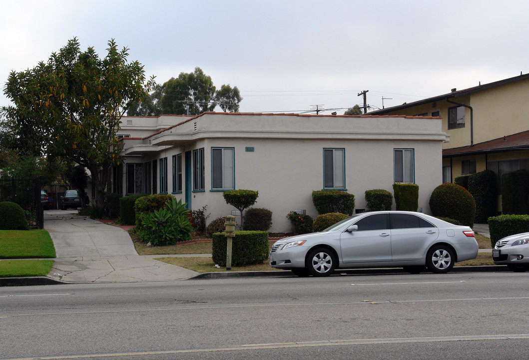 832 Centinela Ave in Inglewood, CA - Building Photo