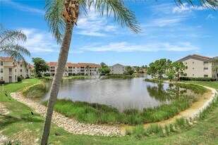 4670 St Croix Ln in Naples, FL - Building Photo