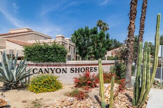 Canyon Shores in Cathedral City, CA - Foto de edificio - Building Photo
