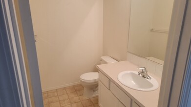 1648 E Devoe Ave in Spokane, WA - Building Photo - Building Photo