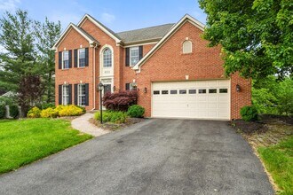 6331 Claridge Dr S in Frederick, MD - Building Photo - Building Photo