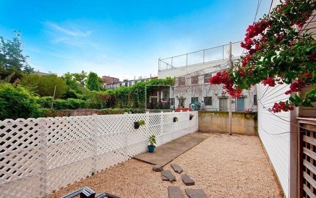 Boerum Hill-Renovated 1 Bedroom w/private 