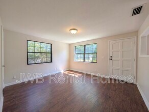 6977 Hafford Ln in Jacksonville, FL - Building Photo - Building Photo