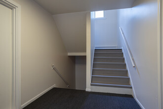 Butler Apartments in Lansing, MI - Building Photo - Interior Photo