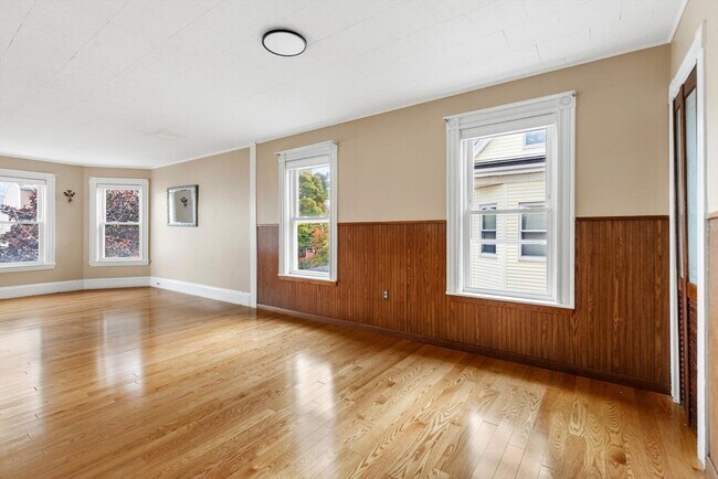20 Fairmount St, Unit 2 in Everett, MA - Building Photo - Building Photo